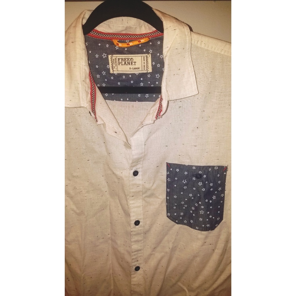 Free Planet XL collard shirt